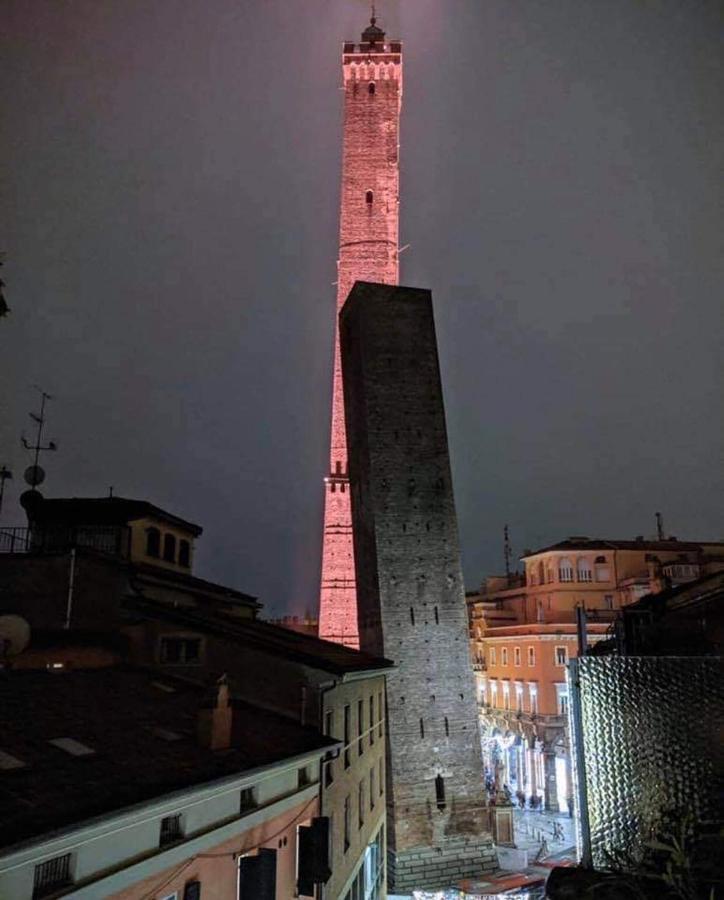 M2Bo Dossetti 27 - Fiera Bolonha Exterior foto